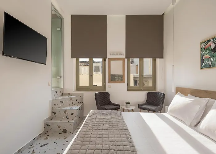 Cretan Berry Kondylaki Hotel La Canée